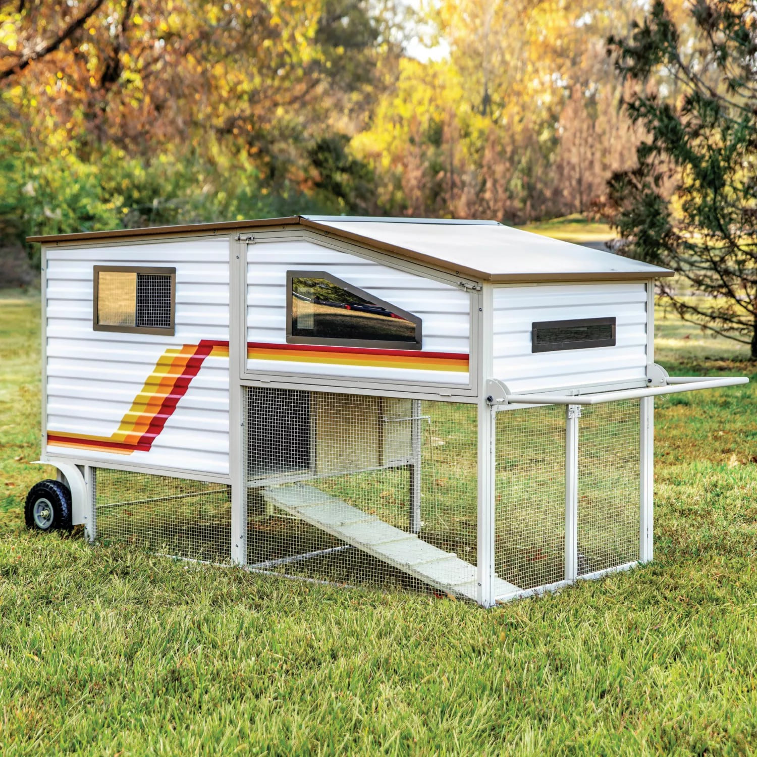 Producer's Pride Camper Tractor Chicken Coop, 8 Chicken Roosting Capacity