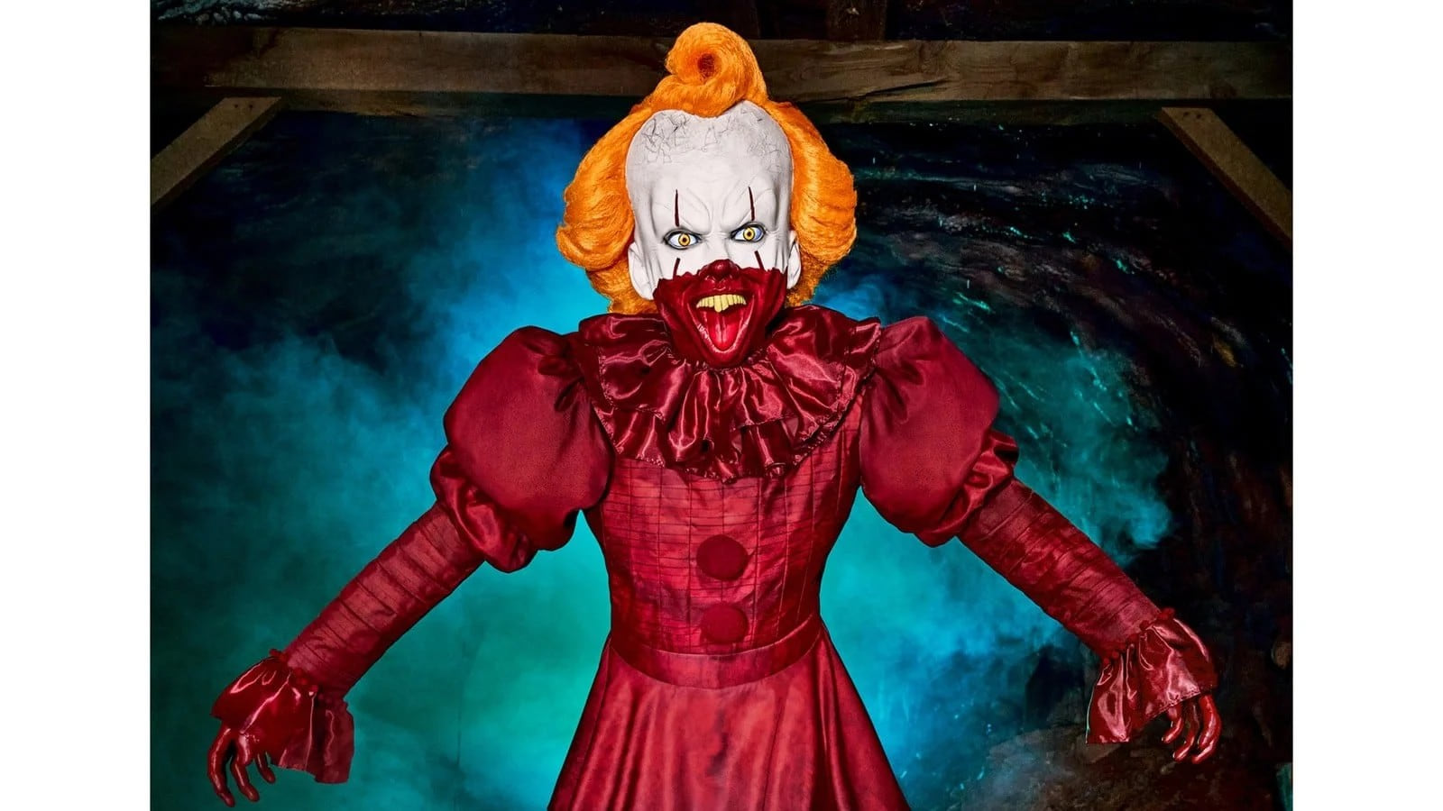 Spirit Halloween 6 ft 10 in Pennywise Animatronic - IT: Welcome to Derry